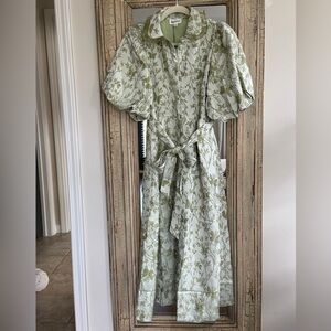 &merci Green Floral Dress with Puff Sleeves